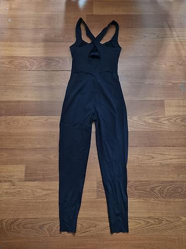 trenerke 4xl: Oysho kombinezon
M velicina — 2