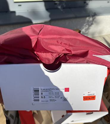 patike sa skrivenom petom: NIKE Air Zoom ALPHAFLY NEXT% 3 SE broj 39, cm 25 sa torbicom. Kutija — 8