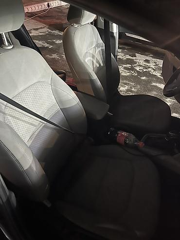 sonata uf: Hyundai Elantra: 2019 г., 2 л, Автомат, Бензин, Седан — 6