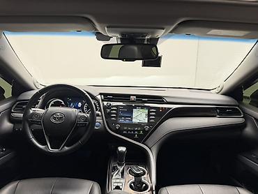 газел 2: Toyota Camry: 2018 г., Гибрид, Седан — 6