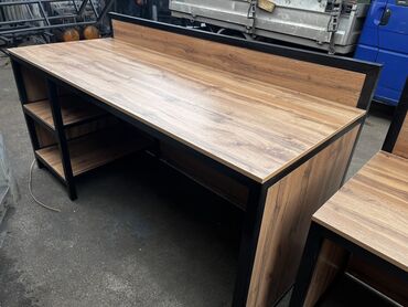 Офисные столы: Офисный стол, Новый, Нерегулируемый, Железо, Самовывоз, Платная доставка — 66