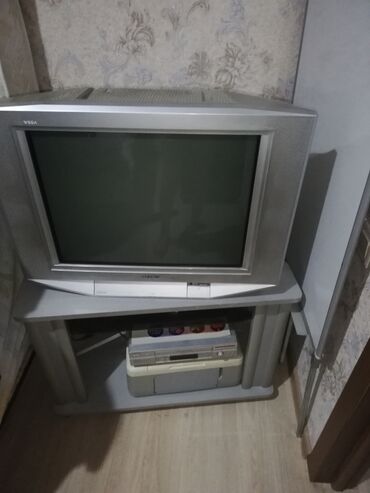 televizorlar qiymetleri: İşlənmiş Televizor Sony 98" Ünvandan götürmə