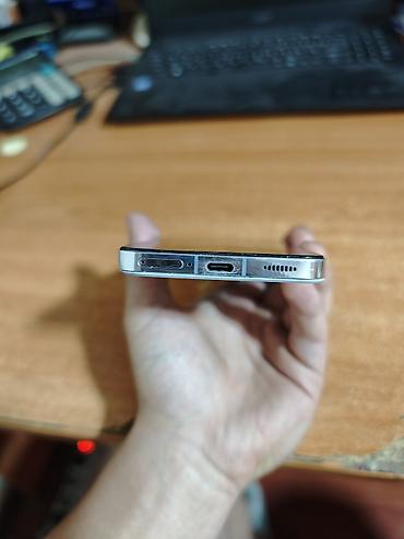 goggle pixel: Xiaomi, 13, Б/у, 256 ГБ, цвет - Голубой, 2 SIM, eSIM — 5