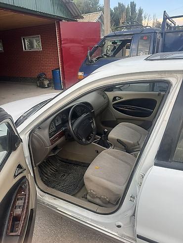 Daewoo: Daewoo Nubira: 2001 г., 1.6 л, Механика, Седан — 4