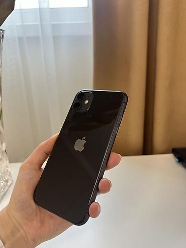 iphone 4: IPhone 11, Б/у, 128 ГБ, Черный, Чехол, 72 % — 2