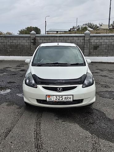 Honda Fit: 2001 г., 1.3 л, Автомат, Бензин, Хэтчбэк