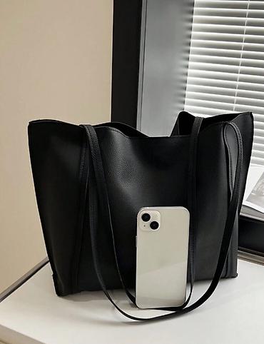 canta noutbuk: Qara tote çanta - Minimalist dizayn, klassik qara rəng - Yumşaq — 4