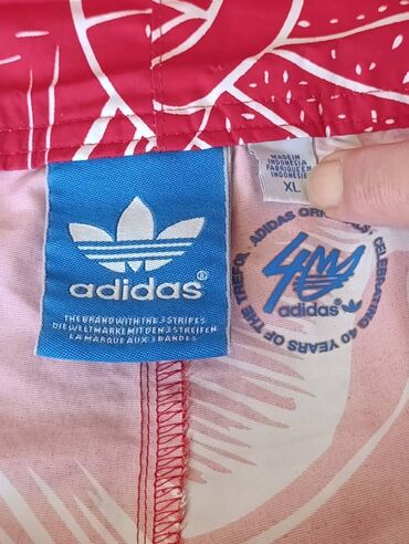 Bermude i šorcevi: Retko Adidas orig šorts/bermude Streetstyle kao nov Retko dostupan — 3