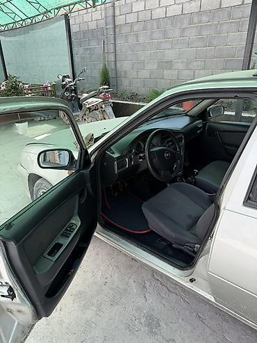 Daewoo: Daewoo Nexia: 2009 г., 1.6 л, Механика, Бензин, Седан — 4
