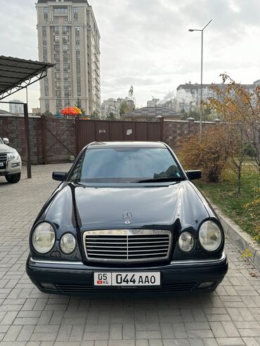 Mercedes-Benz: Mercedes-Benz E-Class: 1998 г., 2.8 л, Механика, Бензин, Седан