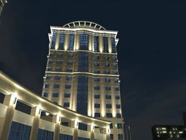 Помещения свободного назначения: 5 и более комнат, 400 м², Элитка, 15 этаж, ПСО (под самоотделку)