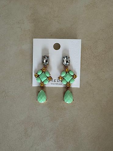 Серьги: 1 2 3 по 500 сом,остальные по 300 сом — 16