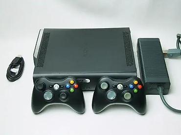 elektronska: U ponudi XBOX 360. Konzola je vrlo korektno očuvana sa malim znakovima — 6