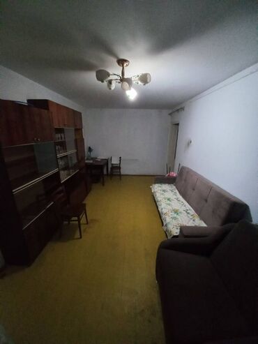 Другая коммерческая недвижимость: 2 комнаты, 44 м², 104 серия, 3 этаж, Старый ремонт