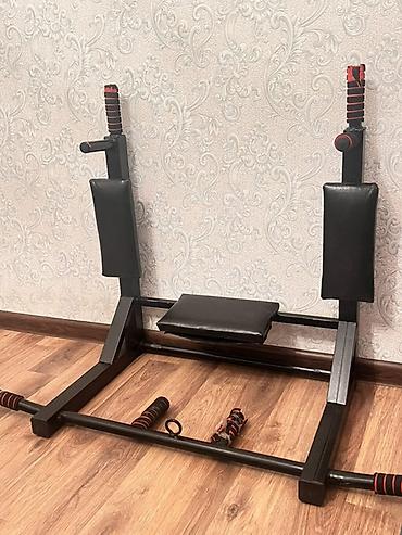 Turniklər və bruslar: Ev üçün çoxfunksiyalı turnik (press üçün dayaq yastıqları ilə) - — 1