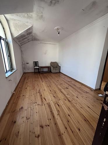emmi tikis fabriki: Mənzil Kirayə verilir, 2 otaq, 54 kv Xırdalanda təzə bazara yaxın,3 — 4