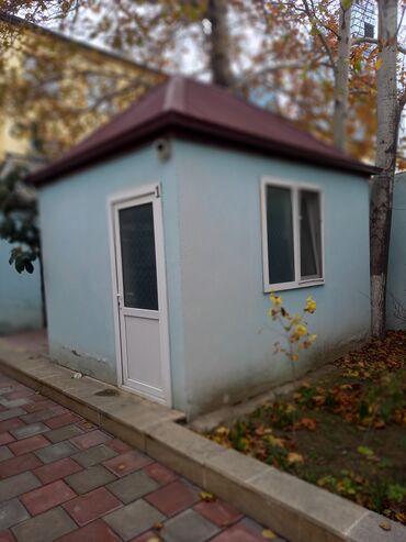 Restoran, kafelər: Tecili Heyder Eliyev prospektinde Wefa stadiondan uzu Korogluya esas — 21