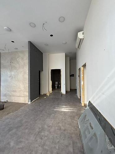kirayə dukan: İcarəyə verilir obyekt 480 m², Ağ şəhər q. Daha 7 şəklə bax Agentlik — 8