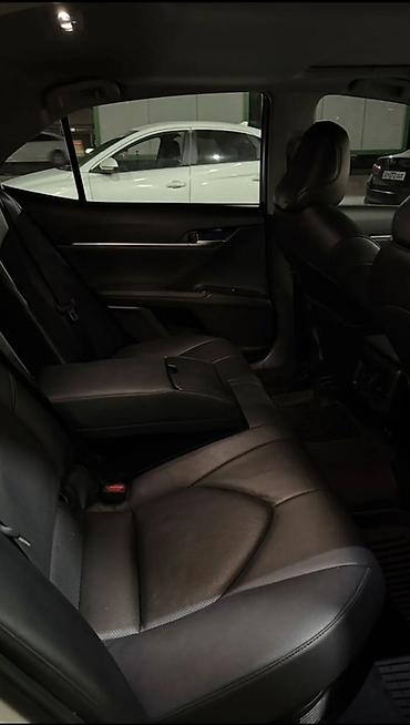 bmw s1000: Toyota Camry: 2016 г., Автомат, Гибрид, Седан — 6