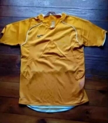 tokio hotel majice: Short sleeves T-shirt, S (EU 48), Nike, color - Yellow