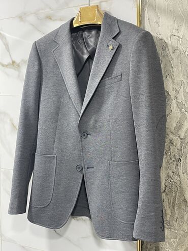 пакет одежды: Костюм 3XL (EU 46), цвет - Серый