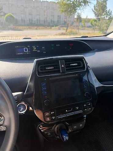 афто дом: Toyota Prius: 2019 г., 1.8 л, Автомат, Гибрид, Лифтбек — 7