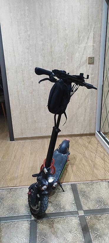 xiaomi skuter: İdeal skuter axtaranlar ücundur:( Oturacağıda var)(35-40km mesafe — 2