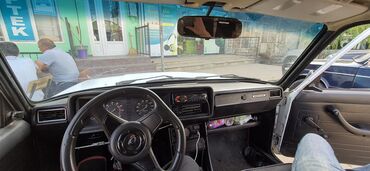 VAZ (LADA): VAZ (LADA) 2107: 0.7 l | 2003 il 323456 km Sedan