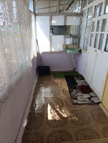 Həyət evləri və villaların satışı: 7 otaqlı, 1 kv. m, Kredit yoxdur, Orta təmir — 9