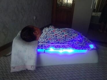 лампа для новорождённых: Фотолампа от желтушки. Светодиодная фотолампа нижнего свечения в виде