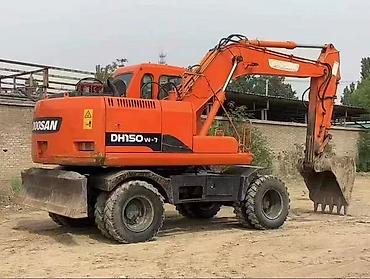 мини погрушик: Экскаватор, Doosan, 2017 г., Колесный — 2
