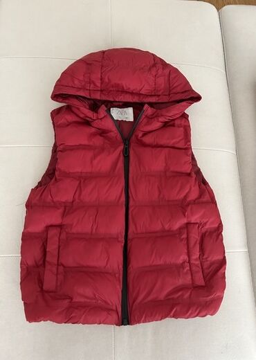 novogodisnje odelo za bebe: Zara, Puffer vest, 110-116