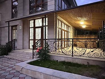 2 rooms: Скидка на сентябрь! Просторный коттедж с большой крытой террасой и — 1