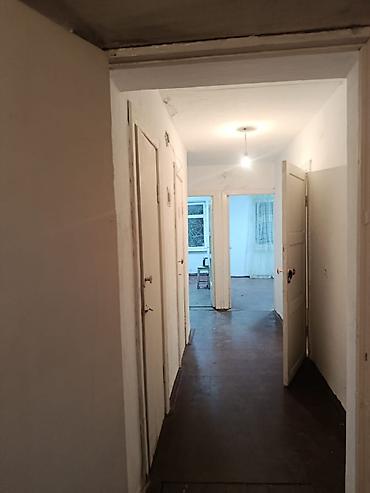 квадратный метр: 2 комнаты, 68 м², 106 серия улучшенная, 1 этаж, Старый ремонт — 8