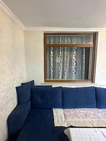 binə ev satisi: Avtovagzal metrosunun yax 5 mertebeli binanin 1 ci merteebsinde 3 — 10
