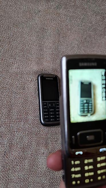 samsung stari modeli: Samsung SGH-G800 klizni telefon sa naglaskom na kameru - 5 MP kamera — 4
