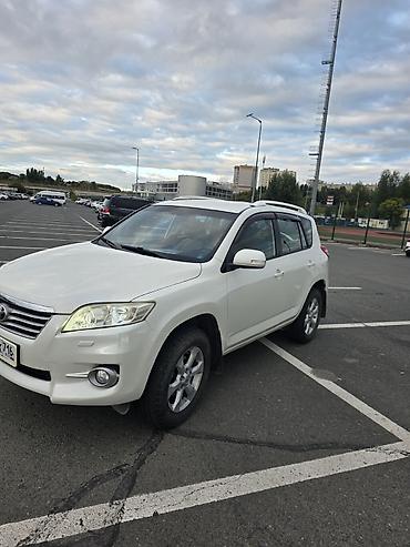 Toyota: Toyota RAV4: 2011 г., 2 л, Автомат, Бензин, Кроссовер — 10