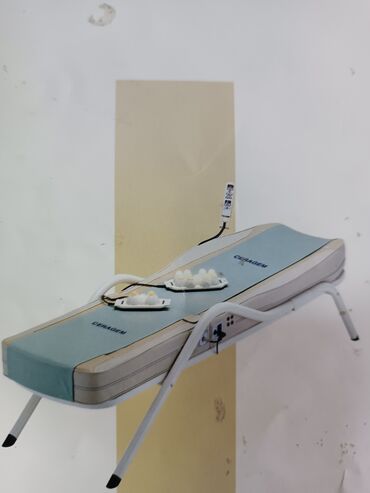 мебель для фаст фуда: Массажно лечебное кресло состояние нового.звоните по указанному номеру