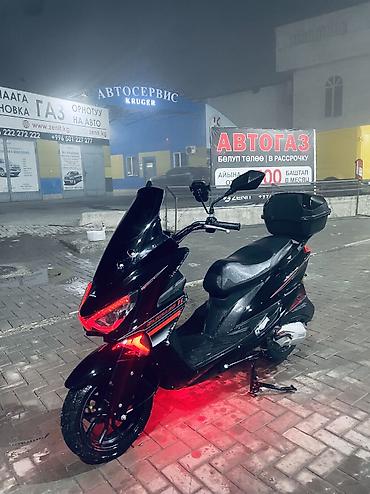 Скутеры: Макси-скутер 150 куб. см, Б/у — 8