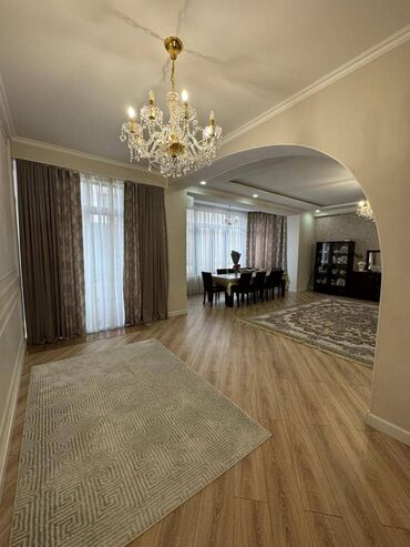 продаётся квартира: 4 комнаты, 205 м², Элитка, 2 этаж, Евроремонт