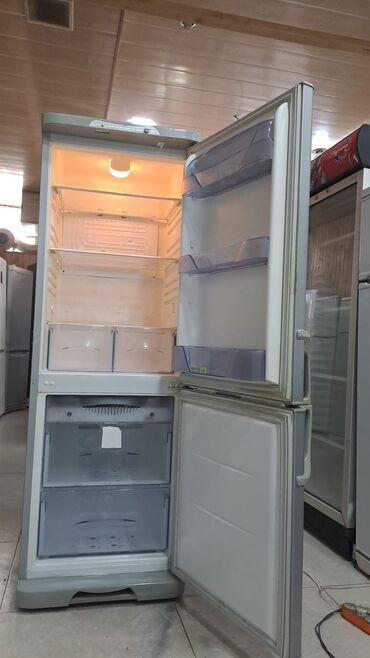 Soyuducular: İşlənmiş 2 qapılı Soyuducu Satılır