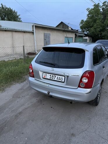 Mazda: Mazda 323 2002 1,3 – это компактный и экономичный хэтчбек, отлично