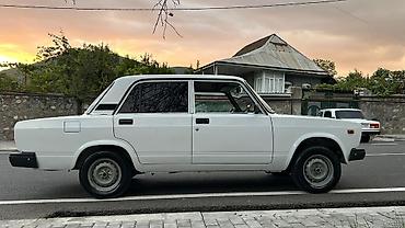 avtomobil az zil 130: 🚗 LADA (VAZ) 2107 — 2007 il Maşın çox səliqəli vəziyyətdədir. Heç bir — 5