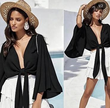 lil solid online prodaja: Bluza sa vezivanjem napred. - Model: lepršava bluza sa dubokim V — 1