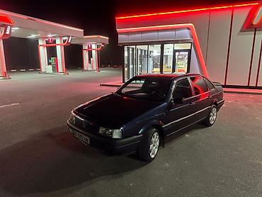ск шерой: Volkswagen Passat: 1991 г., 1.8 л, Механика, Бензин, Седан — 1