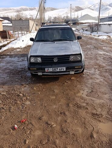 Volkswagen: Volkswagen Jetta: 1990 г., 1.8 л, Механика, Газ, Седан