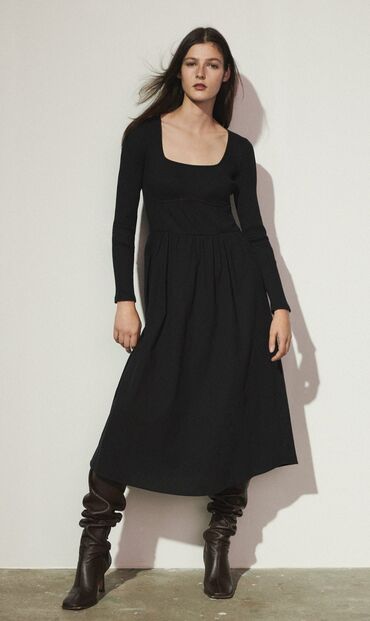 zara duge haljine: Zara XL (EU 42), bоја - Crna, Koktel, klub, Dugih rukava