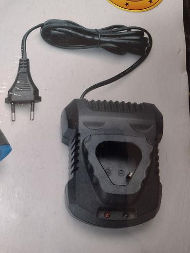 Ostali akumulatorski alati: Akumukatorski udarni odvijač za točkove - -Pun energije: CARTREND — 8