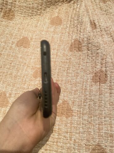 Redmi: Redmi, Redmi Note 8, Б/у, 64 ГБ, цвет - Черный, 2 SIM — 6