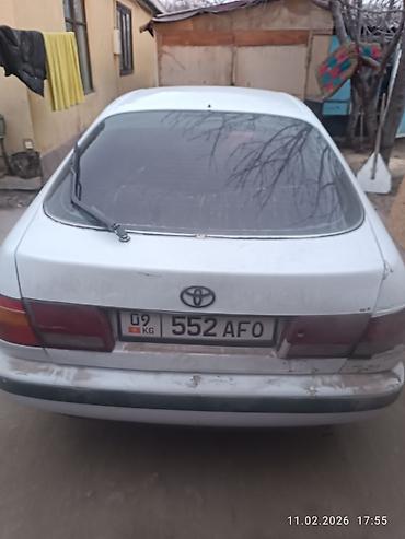 Toyota: Toyota Carina: 1992 г., Хэтчбэк — 4